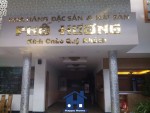 thi công giấy dán tường nhà hàng phố hương, giấy dán tường hoa văn, giấy dán tường ca rô, giấy dán tường dạng sọc, giấy dán tường happy home