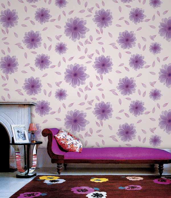 giấy dán tường có hoa màu tím