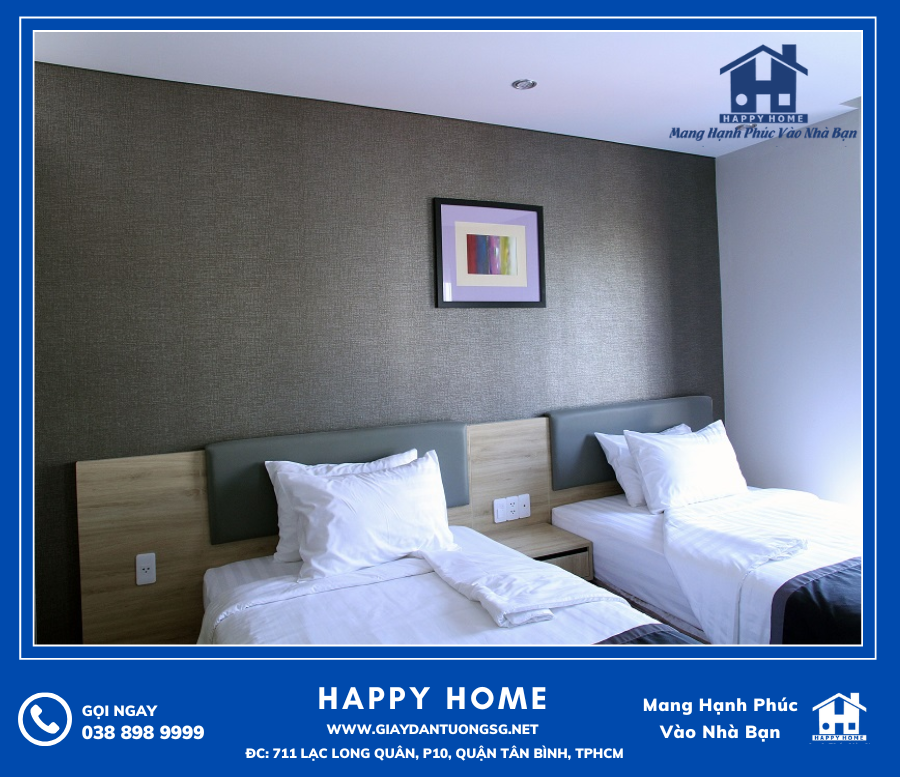 Happy Home thi công giấy dán tường phòng ngủ tại khách sạn AVANTI 