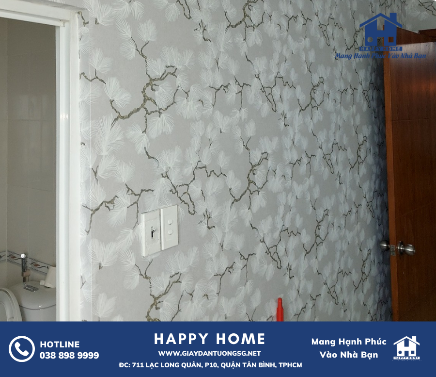 Nhà chị Yến khá hài lòng với loại giấy dán tường được cung cấp bởi Happy Home